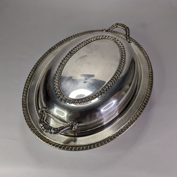 Vintage Oval Serving Dish with Lid, Silver Plated, Two Piece Vegetable Dish - Picture 2 of 14